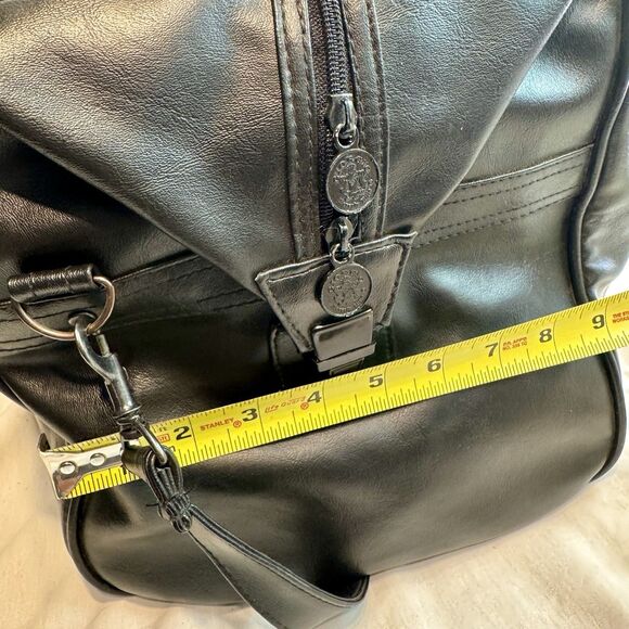 VTG 80s Giorgio Beverly Hills (18X12x9) Vegan Travel Duffle Bag Removable Strap - Picture 11 of 16